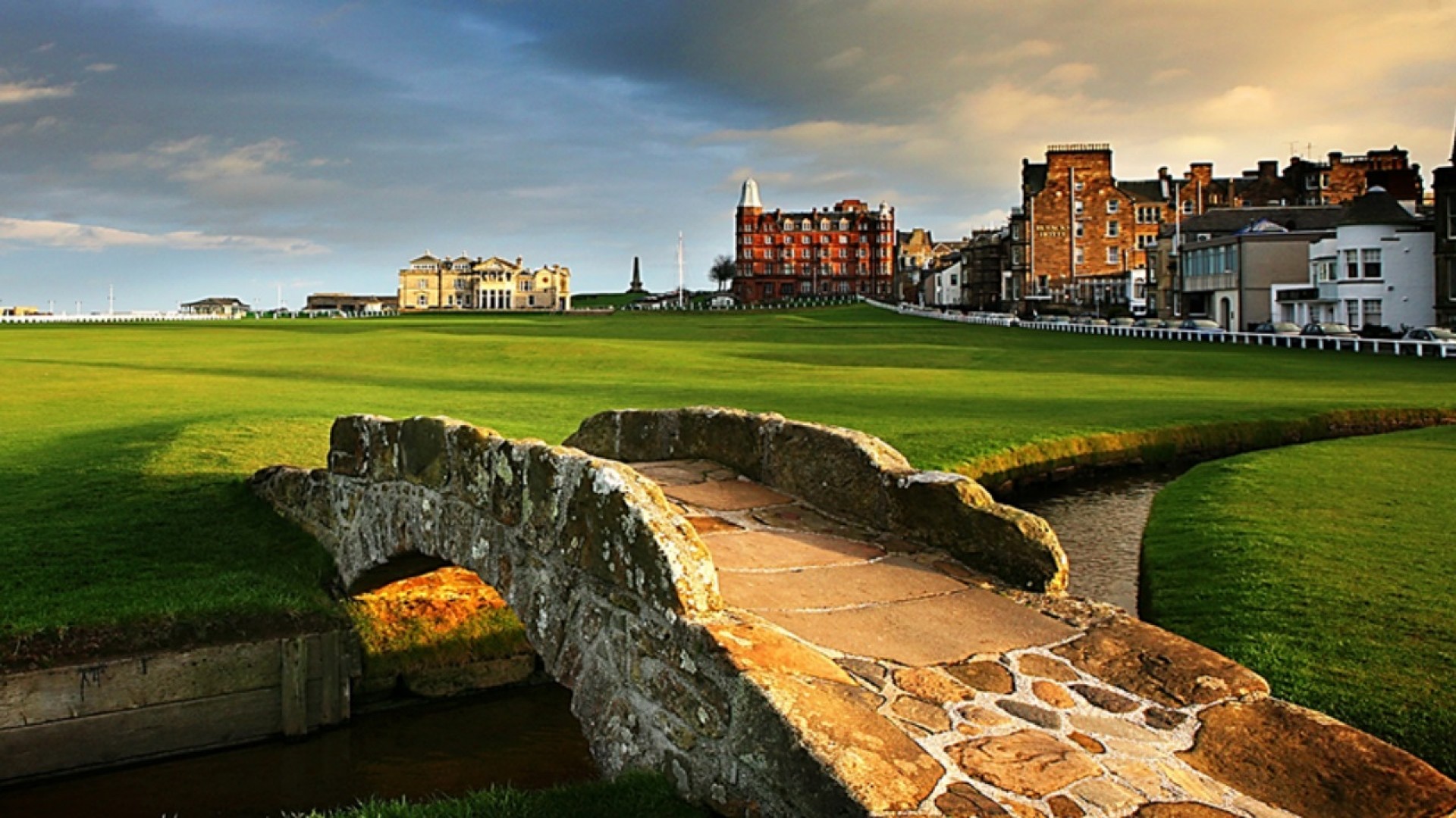 St. Andrews Old Course - Swilcan